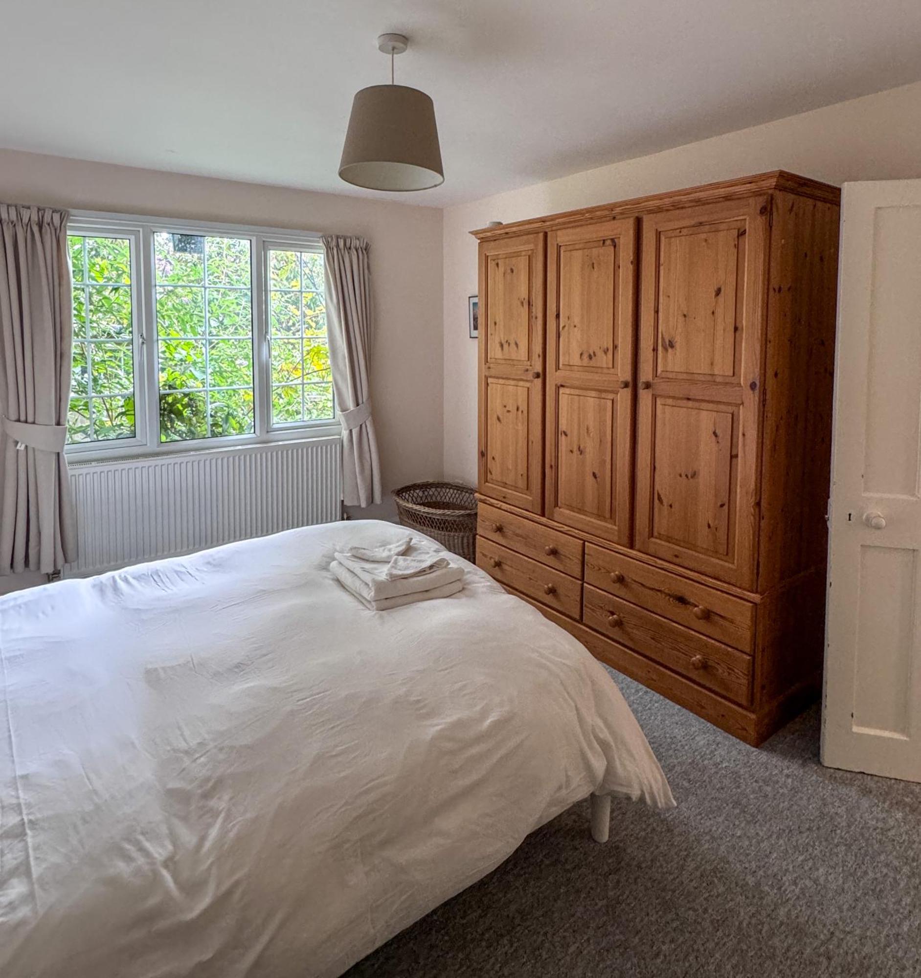 Spacious Home In Bath, Nature And City! エクステリア 写真